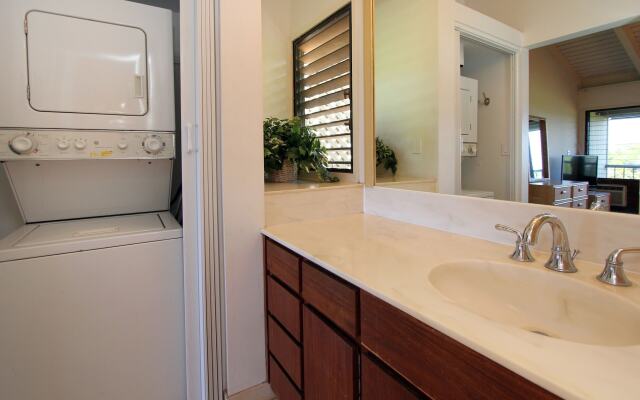 Wailea Ekolu - CoralTree Residence Collection