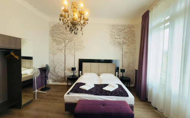 Hotel Pension Baron am Schottentor