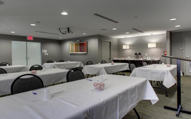 Holiday Inn Express & Suites Jackson Downtown - Coliseum by IHG