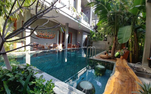Sarina Boutique Hotel