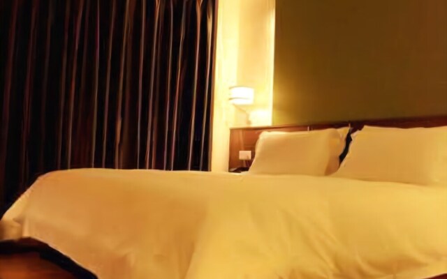Pesht Hotel