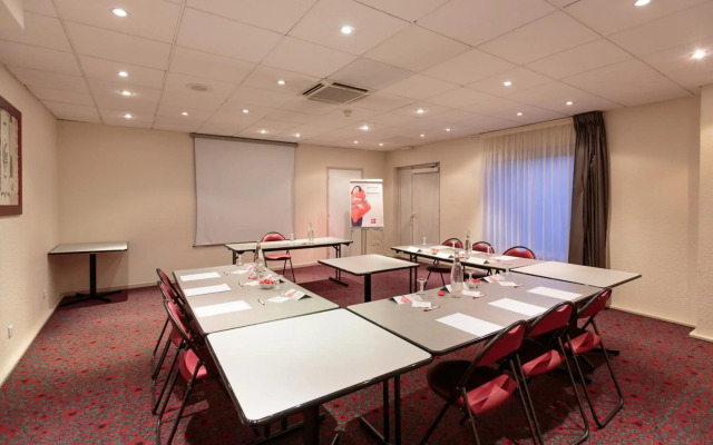 ibis Clermont Ferrand Sud Carrefour Herbet