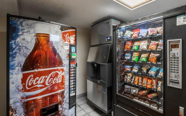 Red Roof Inn Darien - I-95/ North Brunswick