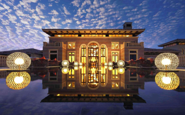 Wyndham Grand Plaza Royale Hainan Longmu Bay