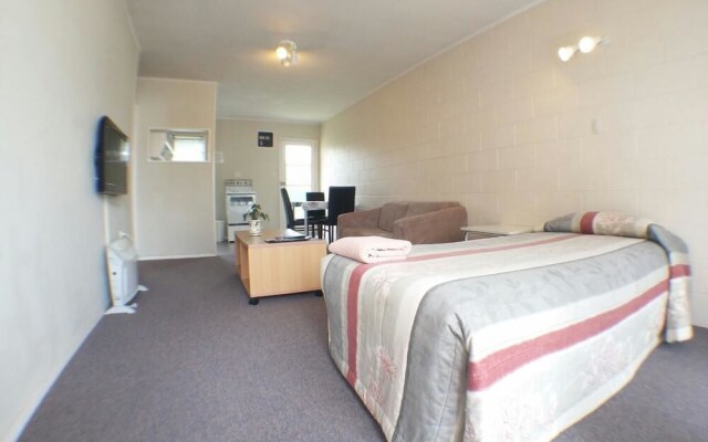 Takanini Park Motor Lodge