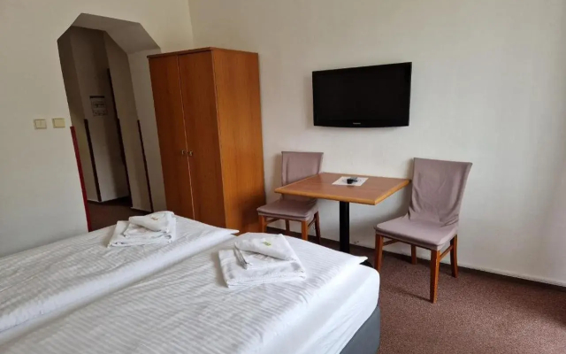 Hotel Harrachov Inn