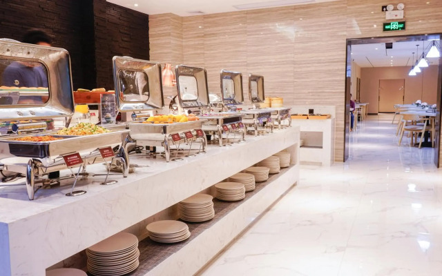 Paco Hotel Guangzhou Tiyu Xilu Metro Station Branch