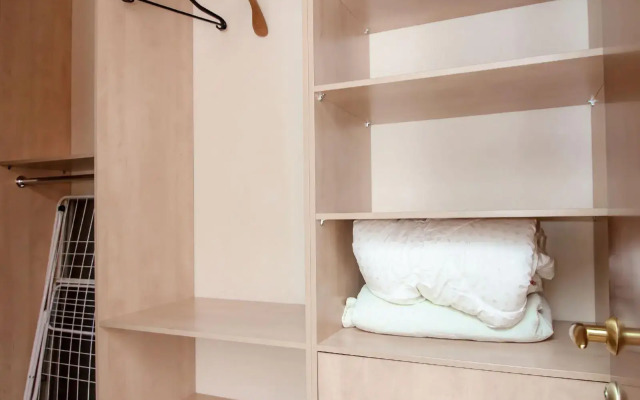 Dorogomilovskaya 9 Apartment