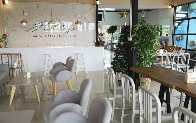 Blue Sky Villa Khaoyai Resort