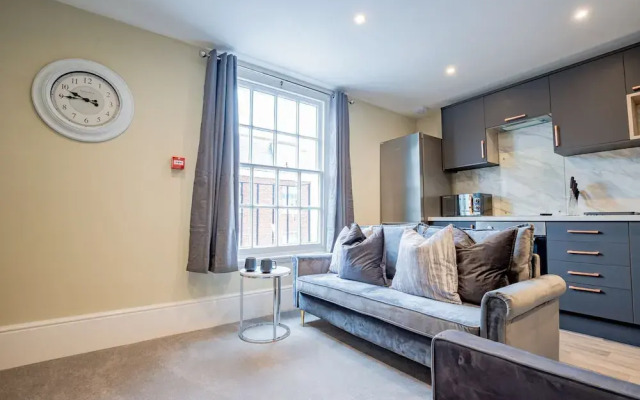 Host Stay Shaw Street Suite