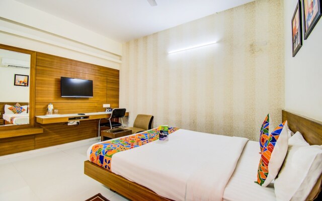 FabHotel Hill View Gachibowli