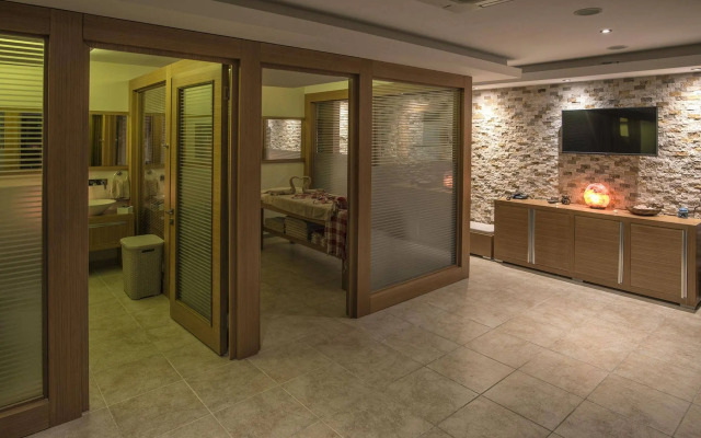 Ramira Joy Hotel