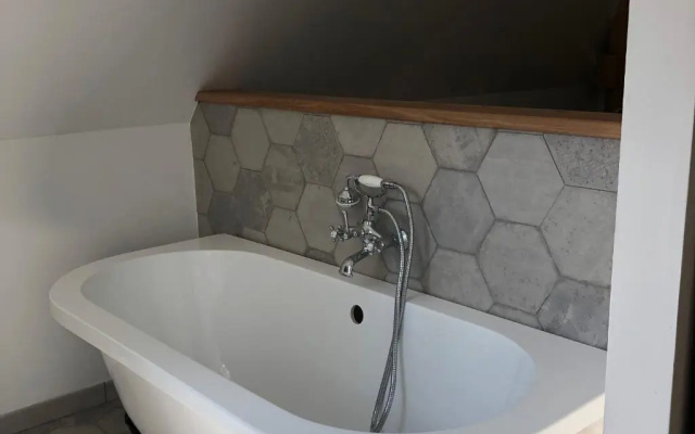 Gîte Cérans-Foulletourte-Cérans, 2 pièces, 2 personnes - FR-1-410-327