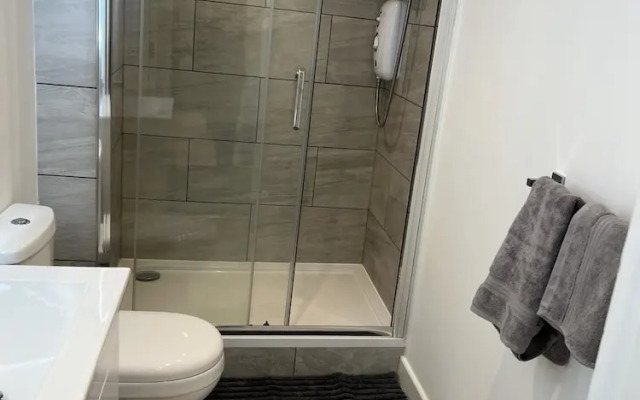Stunning 1 Bedroom Apartment in Bicester Town