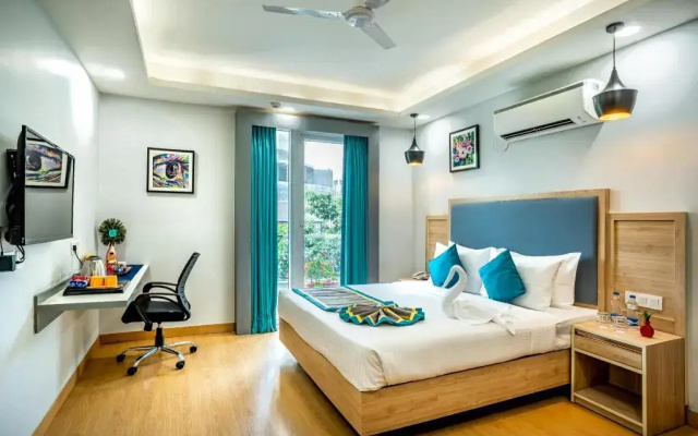 Inde Hotel Golf Course Extension