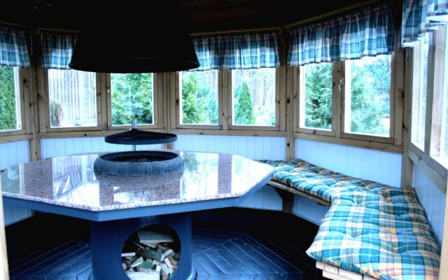 Refresh Guest House