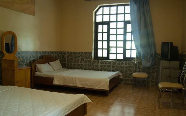 Thien Son Hostel