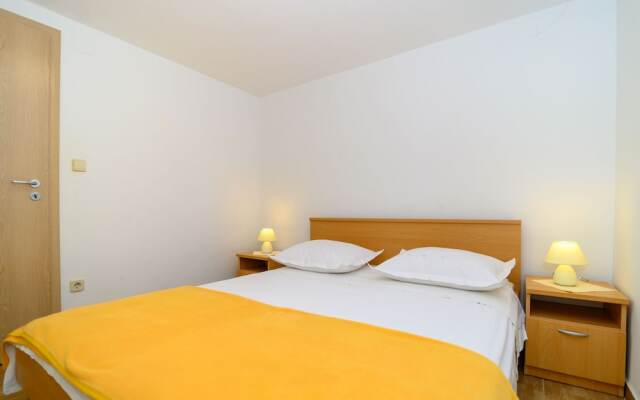 Apartments Vice