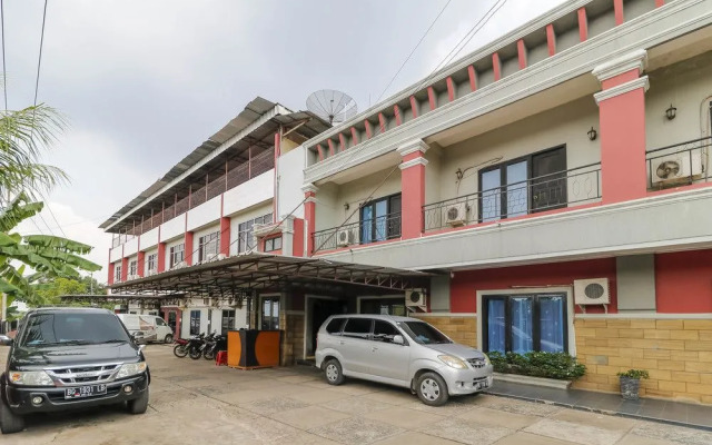 OYO 1273 Hotel Belvena
