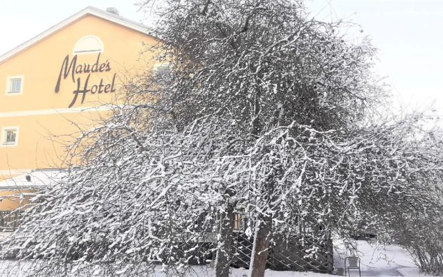 hotelImage