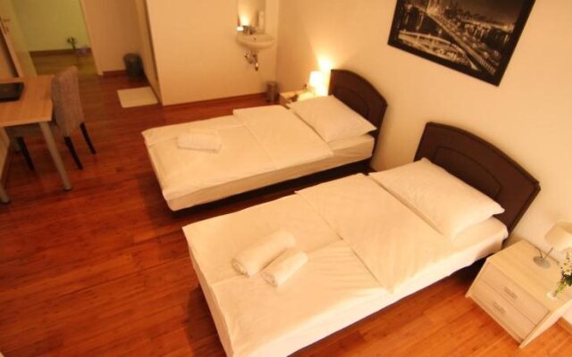 Rooms XXL