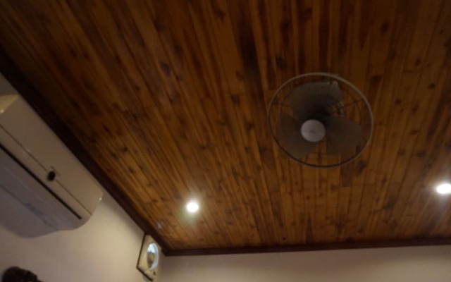 Sene Huaphanh Guest House