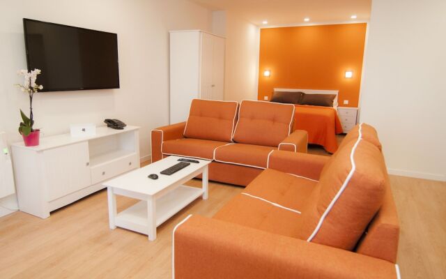 Los Rodeos Apartments