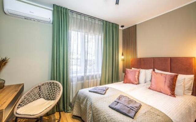 Tamara Suites  Apartments
