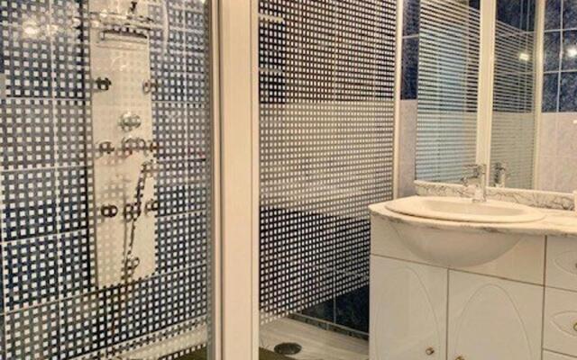 Maison Cap d'Agde, 5 pièces, 8 personnes - FR-1-607-23