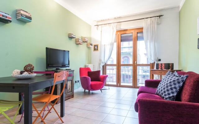 Altido Cozy Flat for 4 w/ Patio, Nearby Navigli