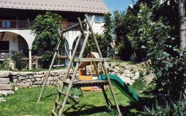 Location Chaud Marcel