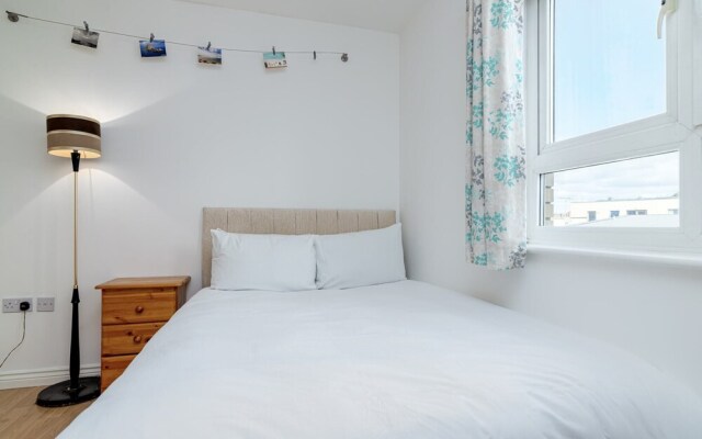Wonderful 1BR Flat With Balcony - Hackney Downs
