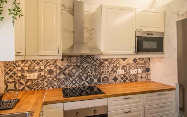 Holiday house in elite residential area of Faro