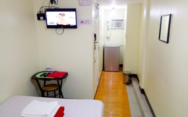 8 Hostel at Quiapo