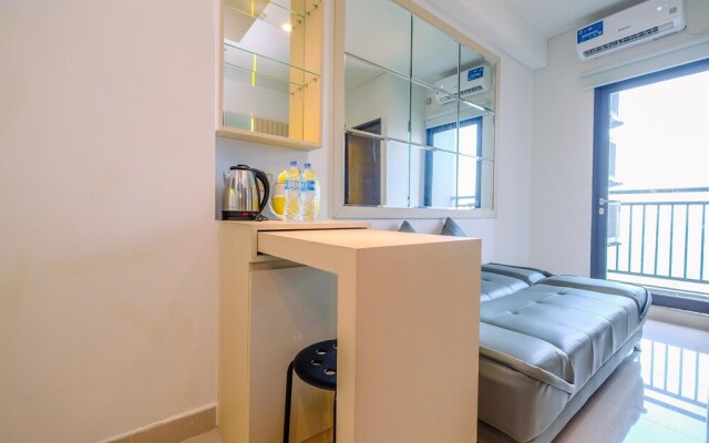 Simply Modern And Classic 2Br At Transpark Cibubur Apartment