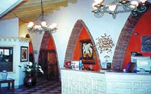 Travelodge La Hacienda
