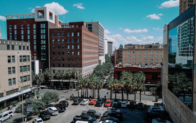 The St. Anthony, A Luxury Collection Hotel, San Antonio