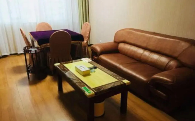 Vienna Hotel Guangdong Huizhou Maidi South Road