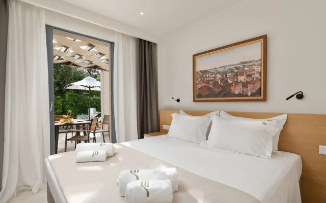 Perithia Suites