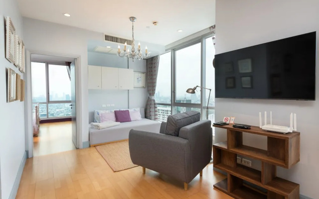 Serviced 1 Bed Panoramic Skyvillas