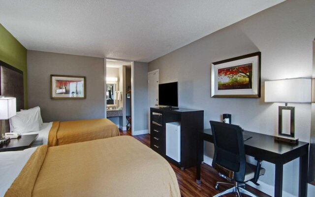 Quality Inn Roanoke Airport