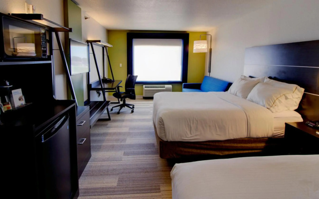 Holiday Inn Express & Suites Sioux Center by IHG