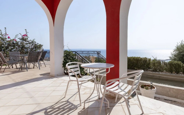 Akakia Panoramic Villa