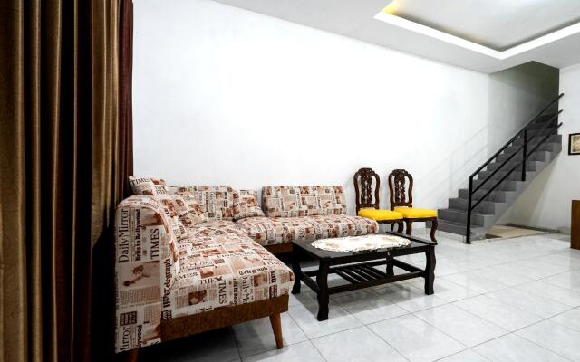 OYO 2098 Homestay KK