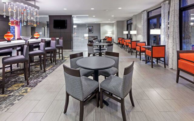 Comfort Inn & Suites Irving Las Colinas DFW