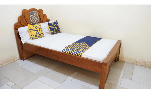 Hotel O Homestay Srikandi Pulau Merah BeachNearPantai Pancer