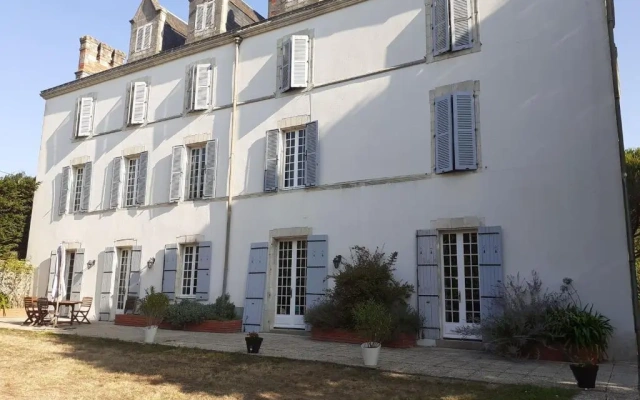 Château des Bretonnières sur vie - Maison d'hôtes