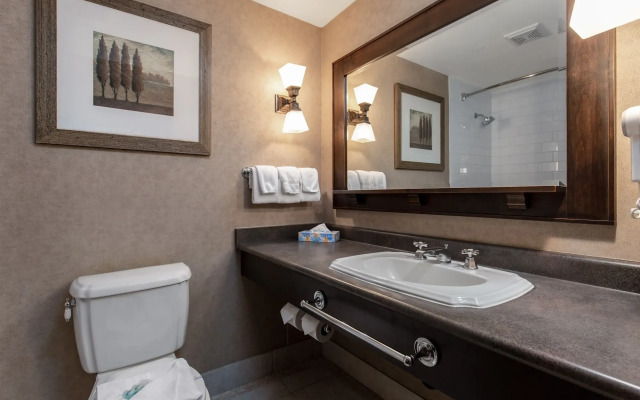 Blackcomb Lodge