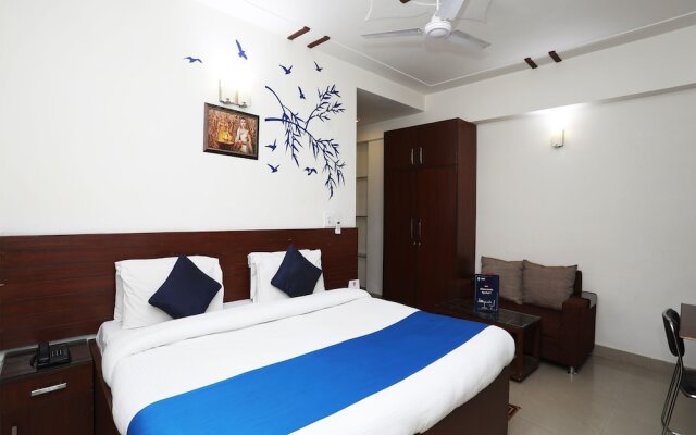 OYO 10804 Hotel Kumar