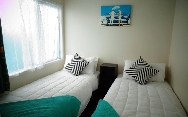 Albert Number 6 Motel